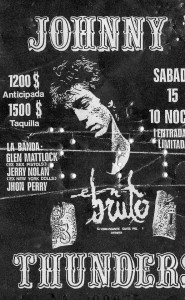 Thunders, esta es la primera de las 2 veces que vino a la sala En Bruto y fué en el año 86